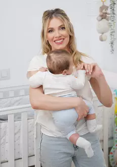 Andreea si fiul ei, Tigo