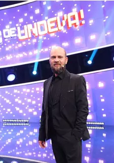 Cosmin-Selesi-Te-cunosc-de-undeva-