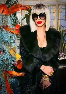 Raluca-Badulescu-6-1