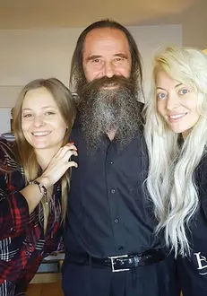 12-13-vedezxczxte-tata