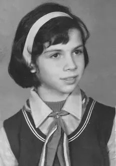 Teo-Trandafir-copilarie