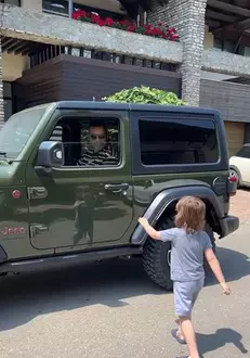 Andreea-Banica-cadou