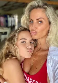 Andreea-Banica-fiica-