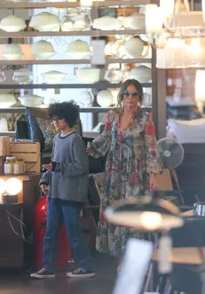 *EXCLUSIVE* Jennifer Lopez goes shopping for furniture with her daughter Emme in Culver City