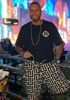 Catalin Botezatu tinute