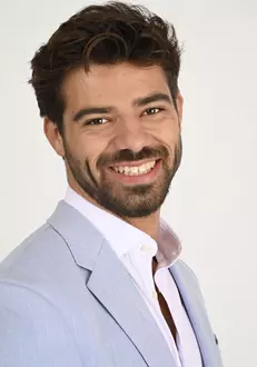 cine-este-stefan-floroaica-2