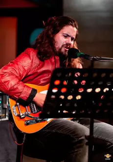 119667870_1427468240782171_2775212421270436349_n-1