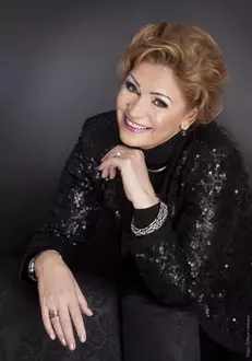 420767_335056533199422_1187732954_n