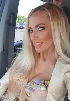 59301096_2512380352107911_4525164877207044096_n