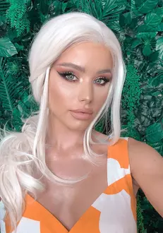 carmen-grebenisan-una-dintre-cele-mai-sexy-aparitii-de-la-asia-express-3-imagini-incendiare-cu-noua-concurenta-galerie-foto3