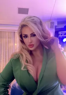 julia chelaru
