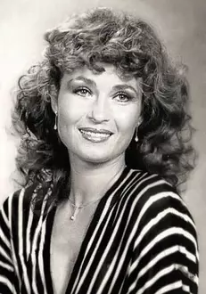 angela-similea-tanara