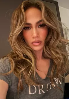 Jennifer Lopez9