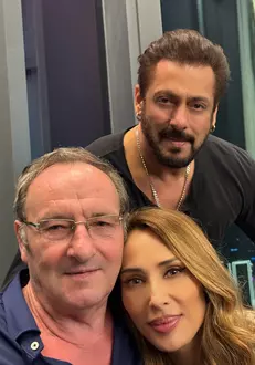 iulia-vantur-familie2