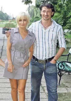 0-309787-daniela_gyorfi_georgetal_sarcina