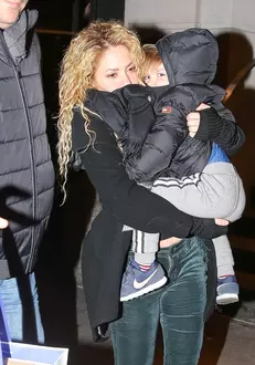 *EXCLUSIVE* Gerard Pique and Shakira take their kids to Hunt & Fish Club for a family dinner in NYC