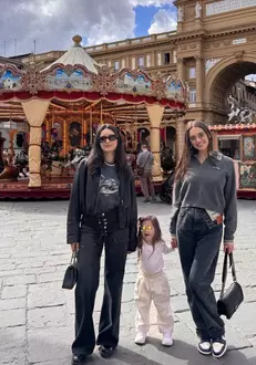 elena hagi in vacanta