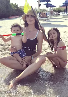 Catrinel Menghia familie2