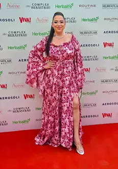 oana roman petrecere viva