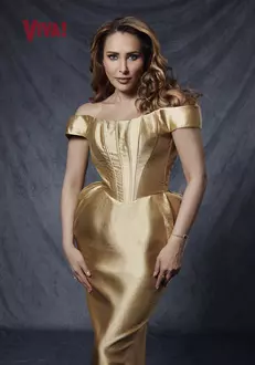 IULIA VANTUR-17.12.253960