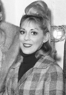 Obit Sondra Lee