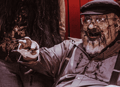 George R R Martin joacă un zombie în serialul „Z Nation”
