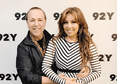 Thalia, surprinsă din nou de soţul ei cu un cadou scump. Uite ce a primit artista!