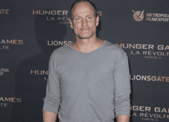 Pijamaua lui Woody Harrelson a fost vedeta premierei franceze a „Jocurilor foamei”