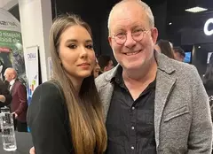 Florin Busuioc, un tată de nota zece. Cum se înțelege cu iubitul fiicei sale, Natalie. Prezentatorul a devenit ținta glumelor acestuia
