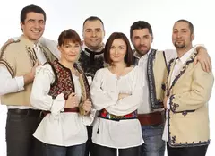 Echipa „România, te iubesc”, de Paşte în familie