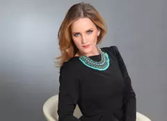 „Times New Roman TV” revine la Prima | Ioana Maria Moldovan, la pupitru