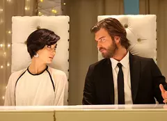 Serialul turcesc „Brave and Beautiful”, cu Tuba Büyüküstün şi Kıvanç Tatlıtuğ, a fost vândut în 7 țări. Printre care și România!