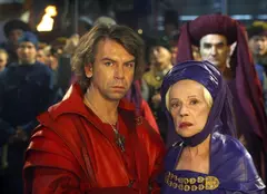 Miniseria istorică „Regii blestemați”, cu Depardieu şi Jeanne Moreau, va fi transmisă de TVR 1