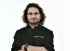 Chef Florin Dumitrescu a înregistrat o piesă pentru a marca lansarea sezonului 8 „Chefi la cuțite”