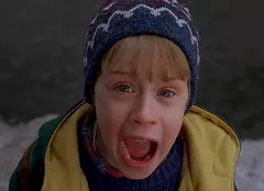 „Singur acasă” nu se vede, anul acesta, la Pro TV. Ce post va difuza filmul de Crăciun cu Macauley Culkin