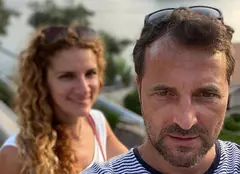Nunta inedită pe care și-au dorit-o Andrei Aradits și soția lui. „S-a uitat la mine și a zis: «Hai!». Era miercuri, sâmbătă ne-am căsătorit”