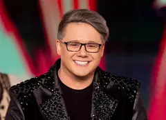 Program TV Revelion TVR 2. Paul Surugiu Fuego prezintă „Ce seară minunată!”, la Circul Metropolitan București
