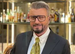 Cătălin Botezatu, despre greșelile grave pe care le fac miresele când își aleg rochiile. „Vor arăta ca o butelie cu husă”