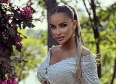 Bianca Drăgușanu a apelat la o nouă intervenție estetică. Cum arată acum și ce vrea să își mai facă