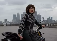 Filme la TV azi, 28 aprilie: „Curierul”, „Înfruntarea titanilor”, „RoboCop”, „Indiana Jones și templul morții”, „Nu da înapoi 2”