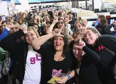 Tot ce trebuie să ştiţi despre serialul „Glee”