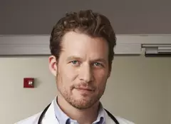 James Tupper vine în „Anatomia lui Grey”
