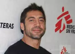 Javier Bardem s-ar putea îndrăgosti de Brad Pitt