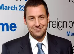 Adam Sandler e cel mai supraplătit actor de la Hollywood