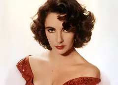 Elizabeth Taylor, cea mai bogată celebritate decedată din ultimul an