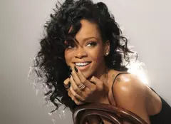 Rihanna a fost atacată în plină stradă la Londra