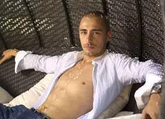 Vladimir Drăghia participă la „Dansează printre vise”