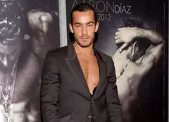 Aaron Diaz din „Santa Diabla” îşi doreşte un băiat