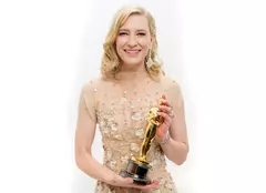 Cate Blanchett a dormit cu statueta primită la Premiile Oscar