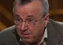 Ion Cristoiu debutează la TVR 2 - cu "Adevăruri incomode" - la "Om cu carte"